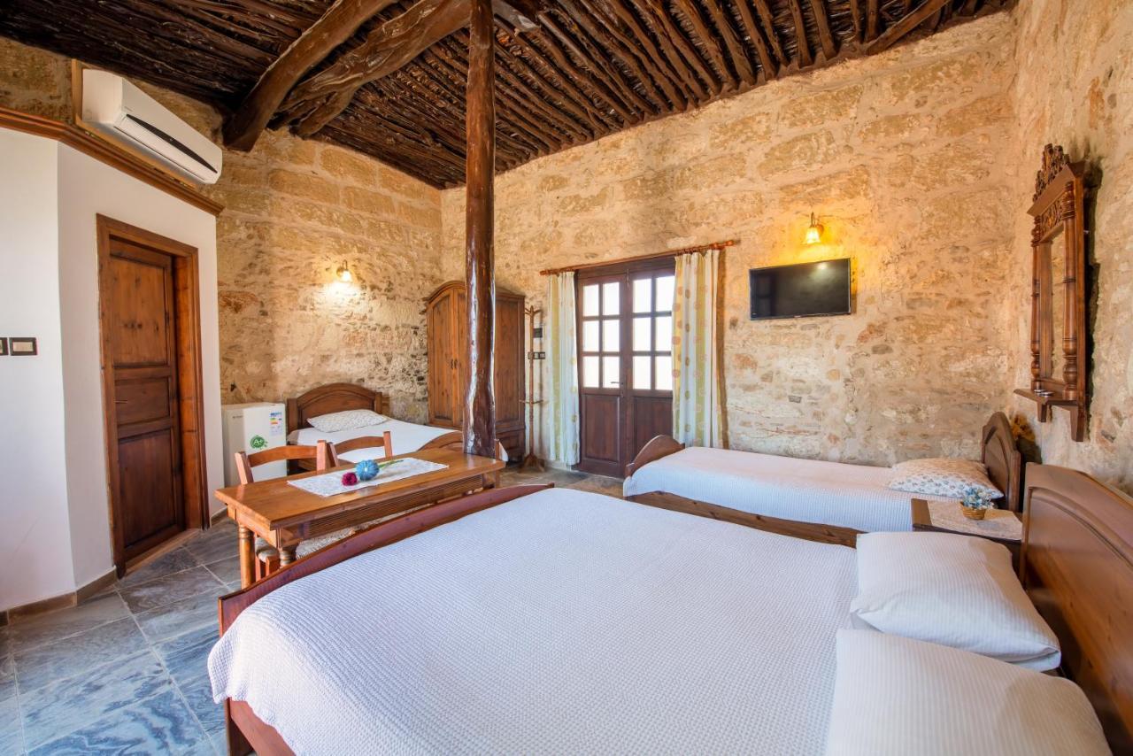 Revaklı Ev Guest House Rizokarpaso Extérieur photo